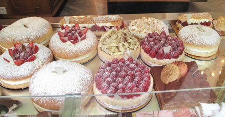 5 Best Cake Shops And Bakery Near Jurong East Best Cake Shop Jurong East