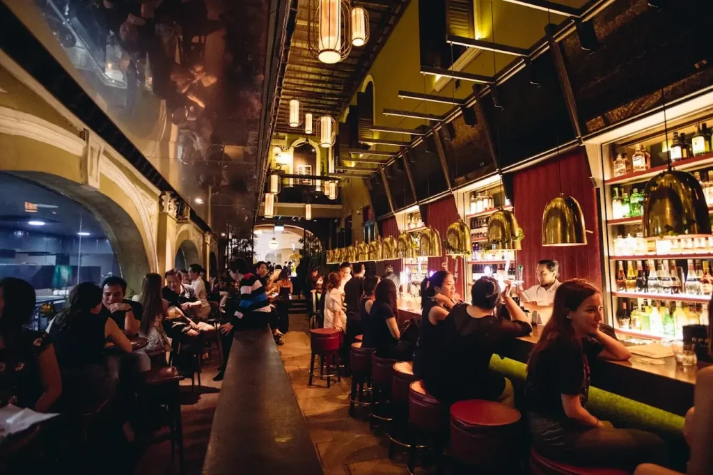 Alleybar In Orchard